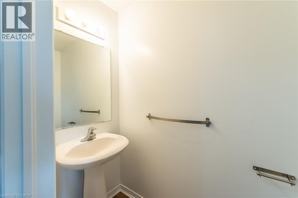 619 WILD GINGER Avenue Unit# J54, Waterloo — photo 8
