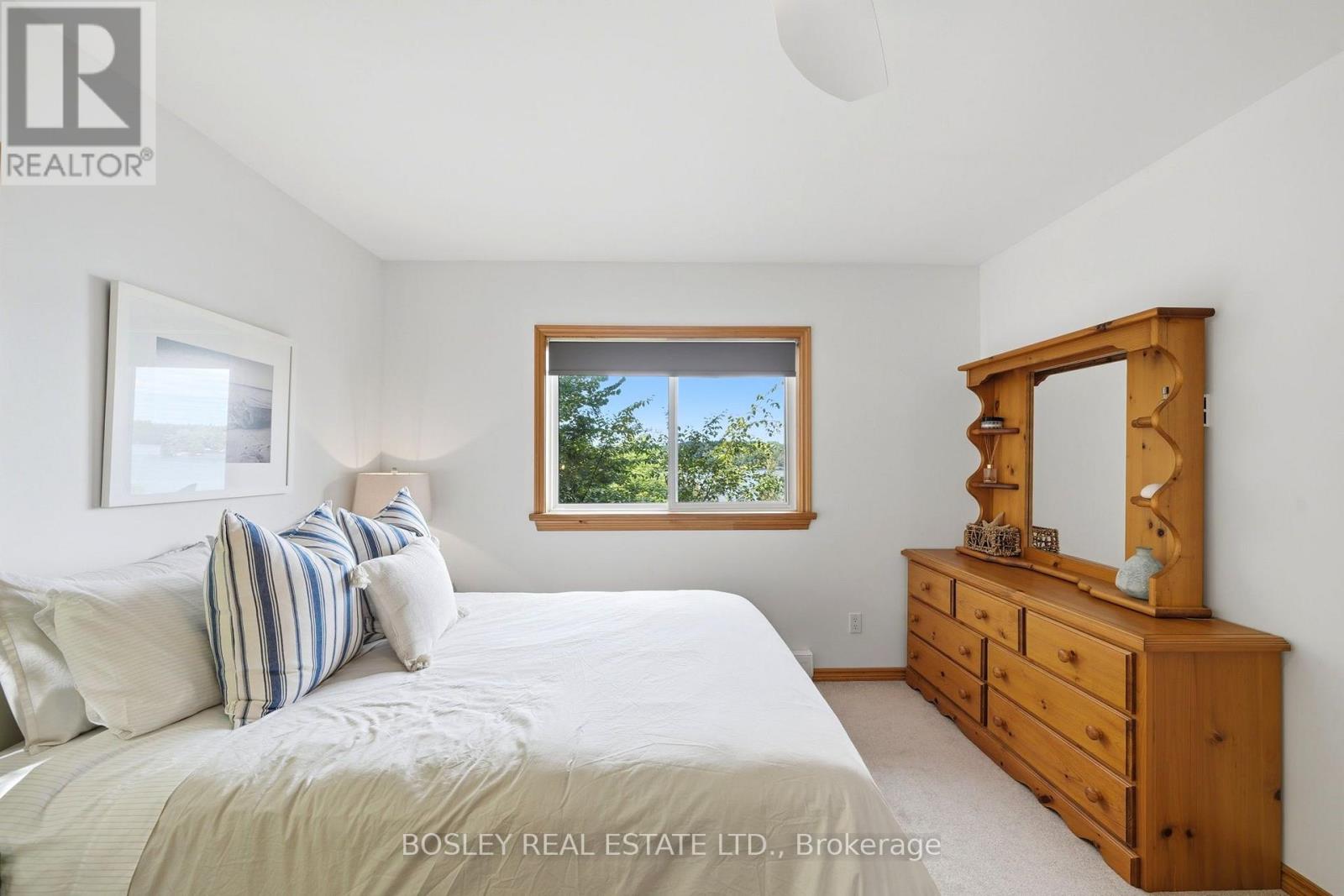 1143 RIGNALLS ROAD E - 27