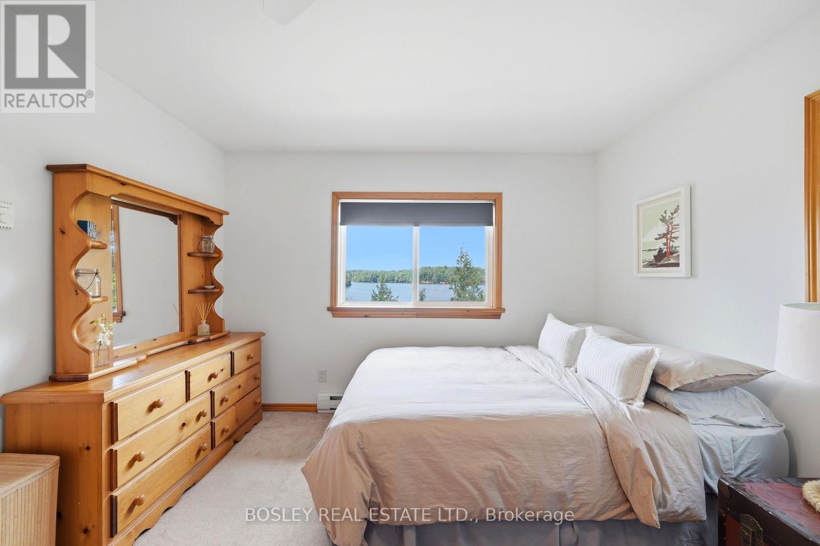 1143 RIGNALLS ROAD E - 32