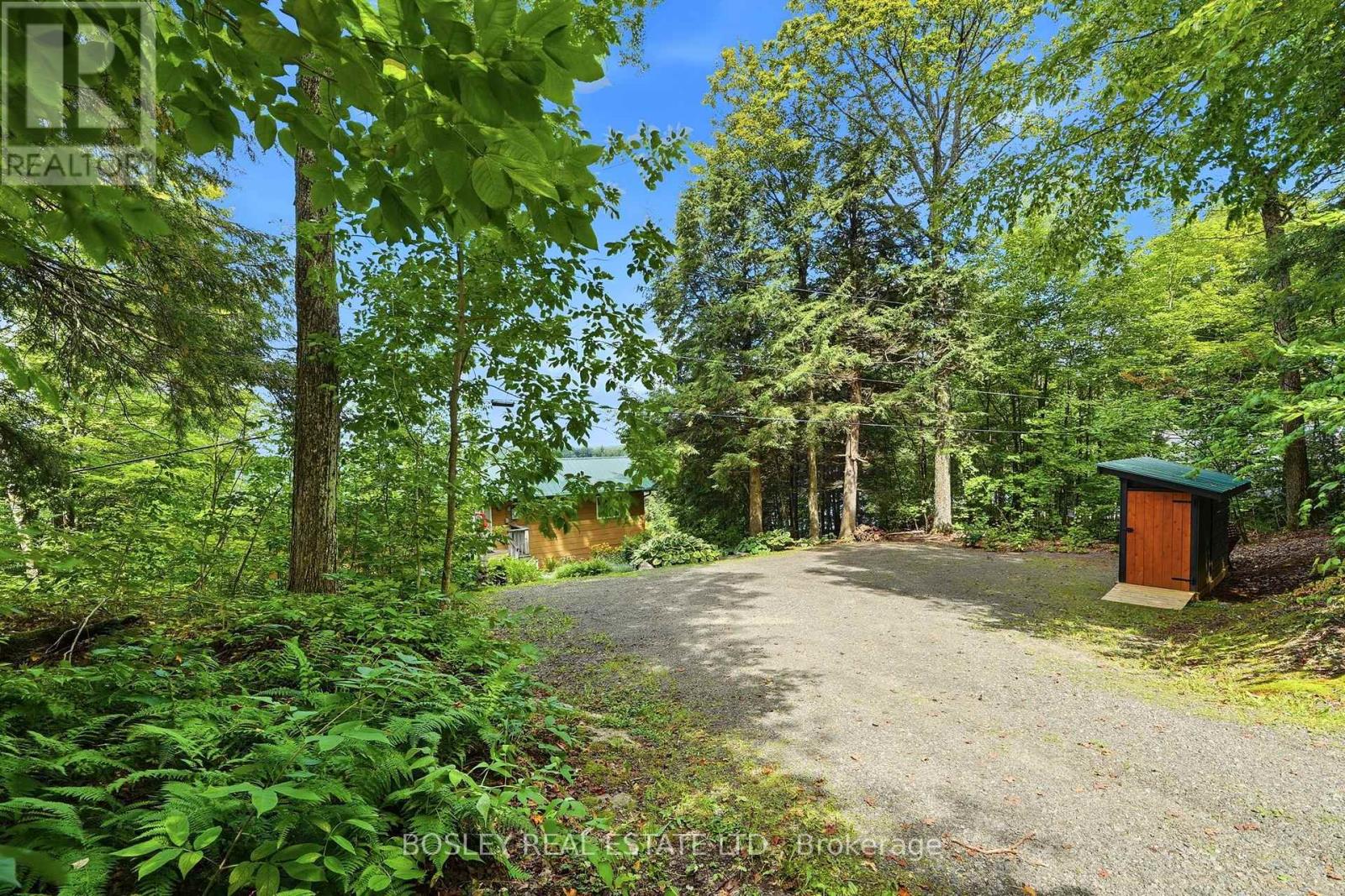 1143 RIGNALLS ROAD E - Image 35