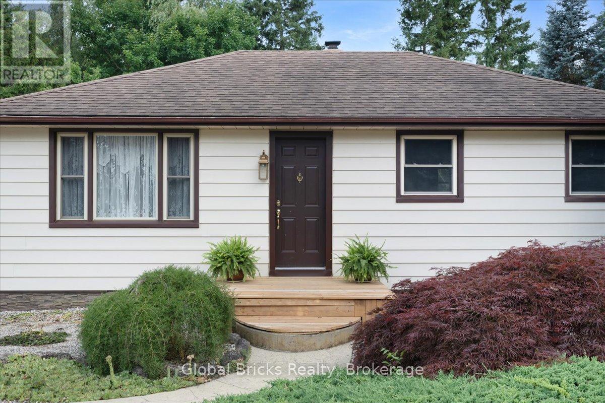 42291 John Wise Line, Central Elgin, ON photo 3