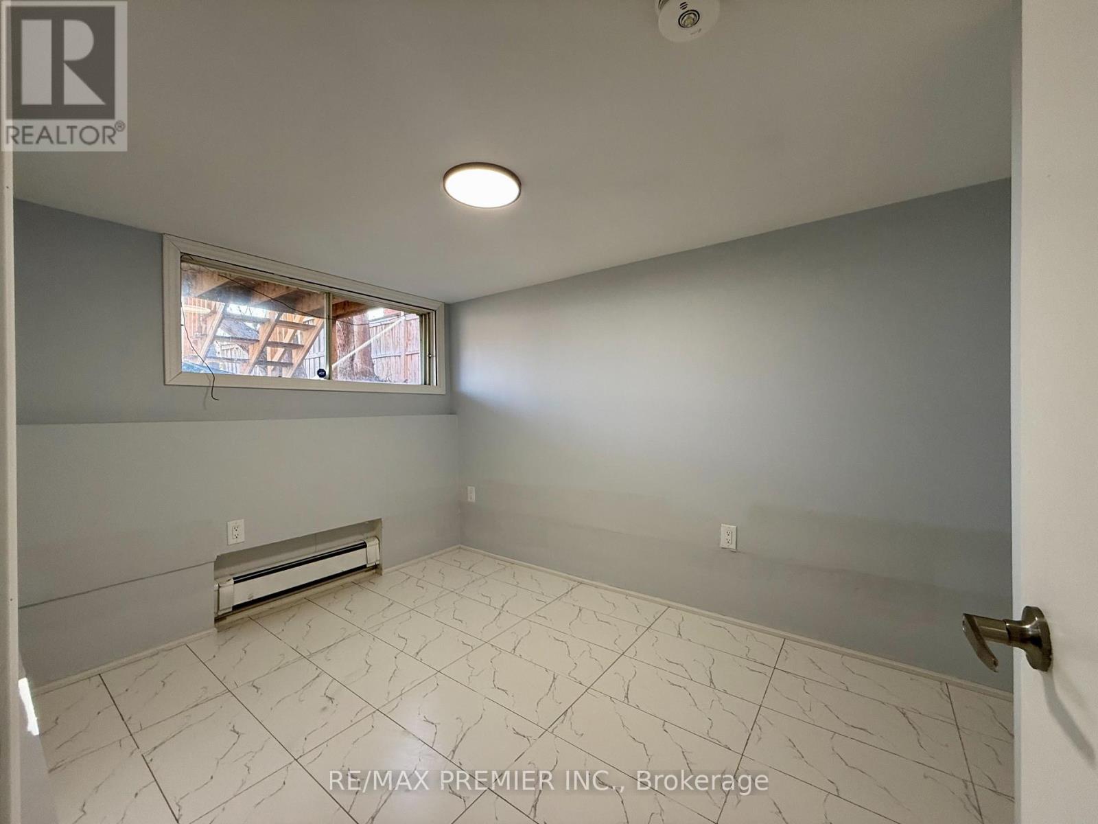 LOWER - 288 SCOTT STREET, St. Catharines (Fairview) — photo 6