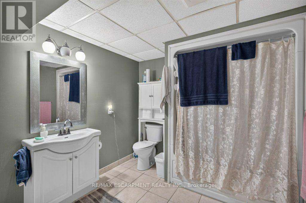 4 ERIE AVENUE S - 14