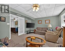 Bedroom - 4 Erie Avenue S, Haldimand, ON N0A1G0 Photo 10