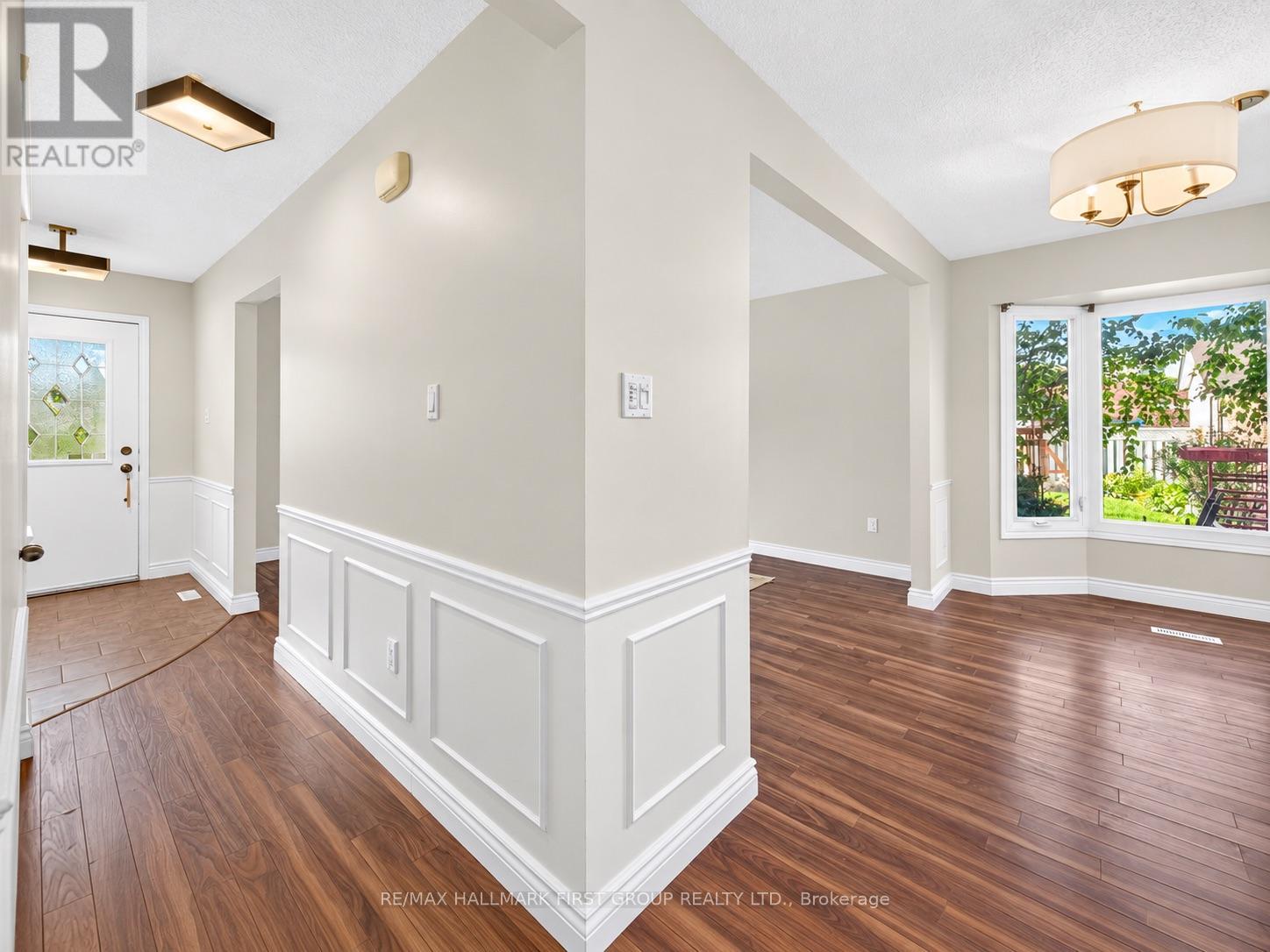 174 HIGHVIEW AVENUE E - 11