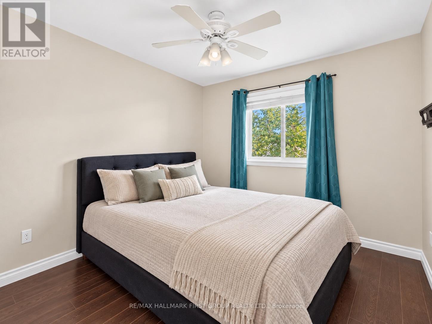 174 HIGHVIEW AVENUE E - 29
