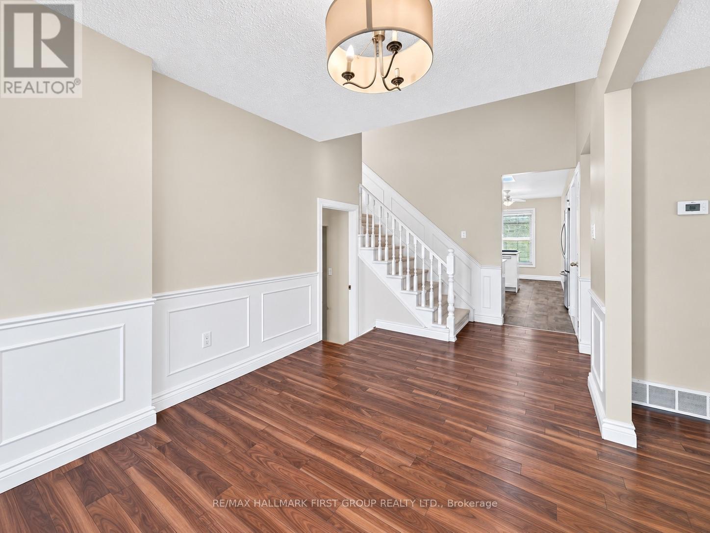 174 HIGHVIEW AVENUE E, London South (South P) — photo 8