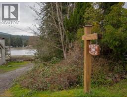4810 Alder, Texada Island, BC V0N1W0 Photo 16