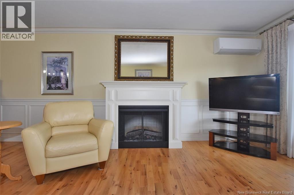 #16 185 Reynolds Street - 11
