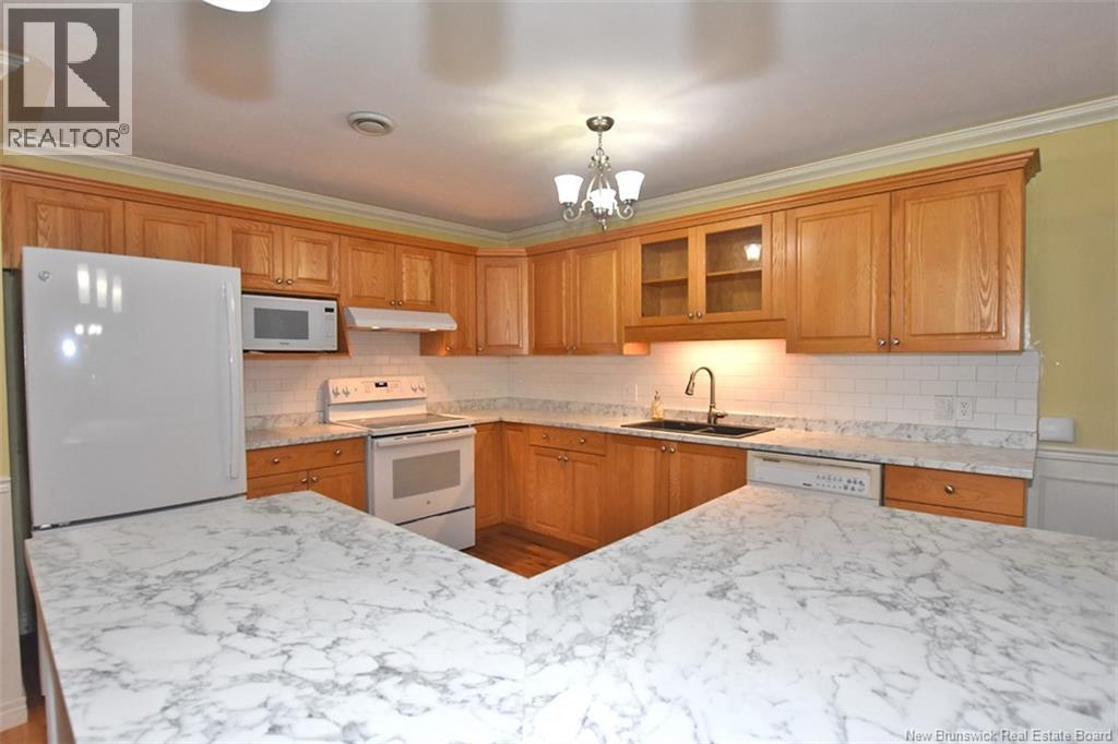 #16 185 Reynolds Street - 16