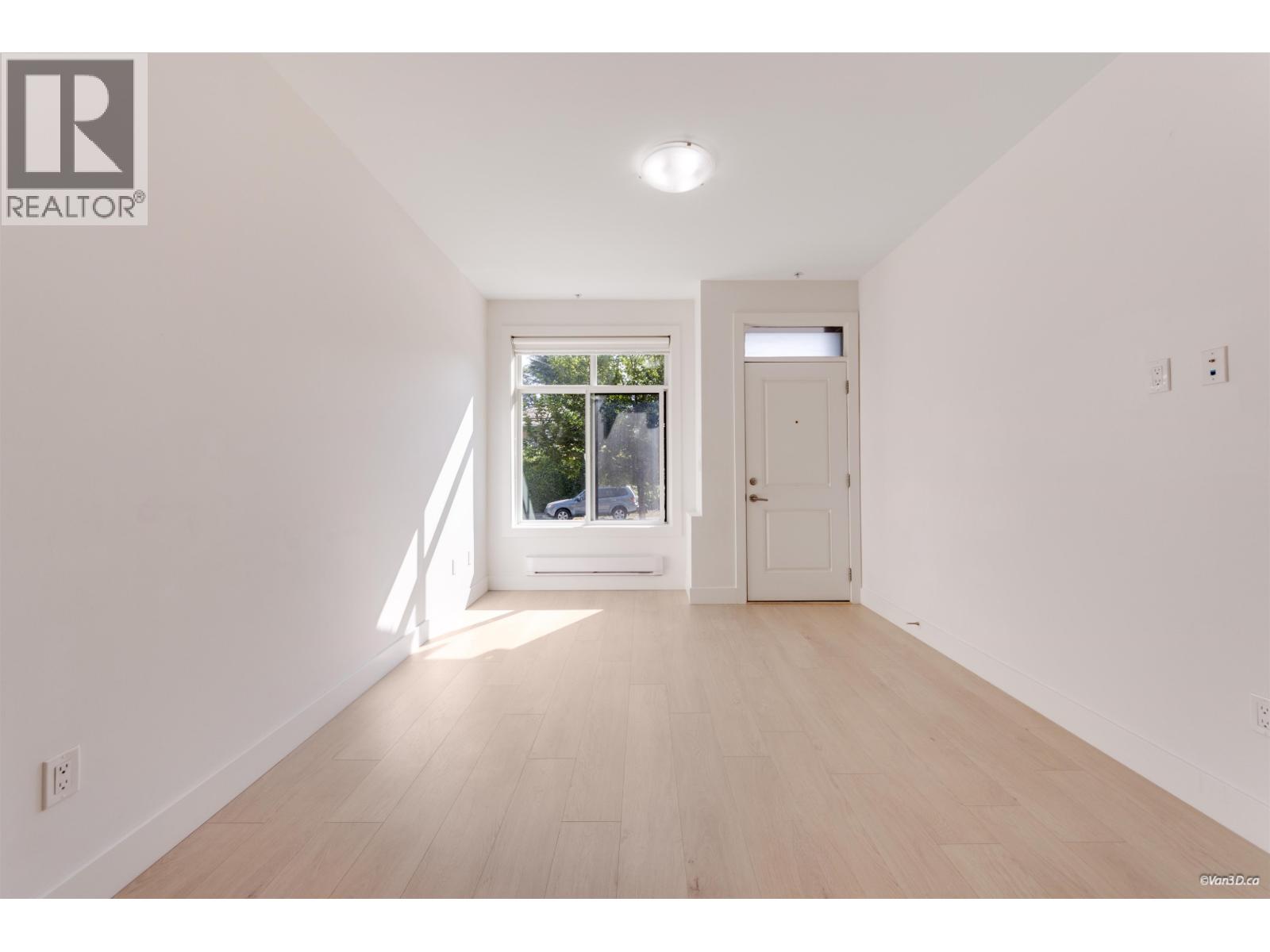 5835 WALES STREET, Vancouver — photo 8