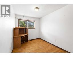 6008 Dalgetty Drive Nw, Calgary, AB T3A1J3 Photo 16