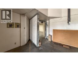 441 Victoria Street W, Kamloops, BC V2C1A6 Photo 23
