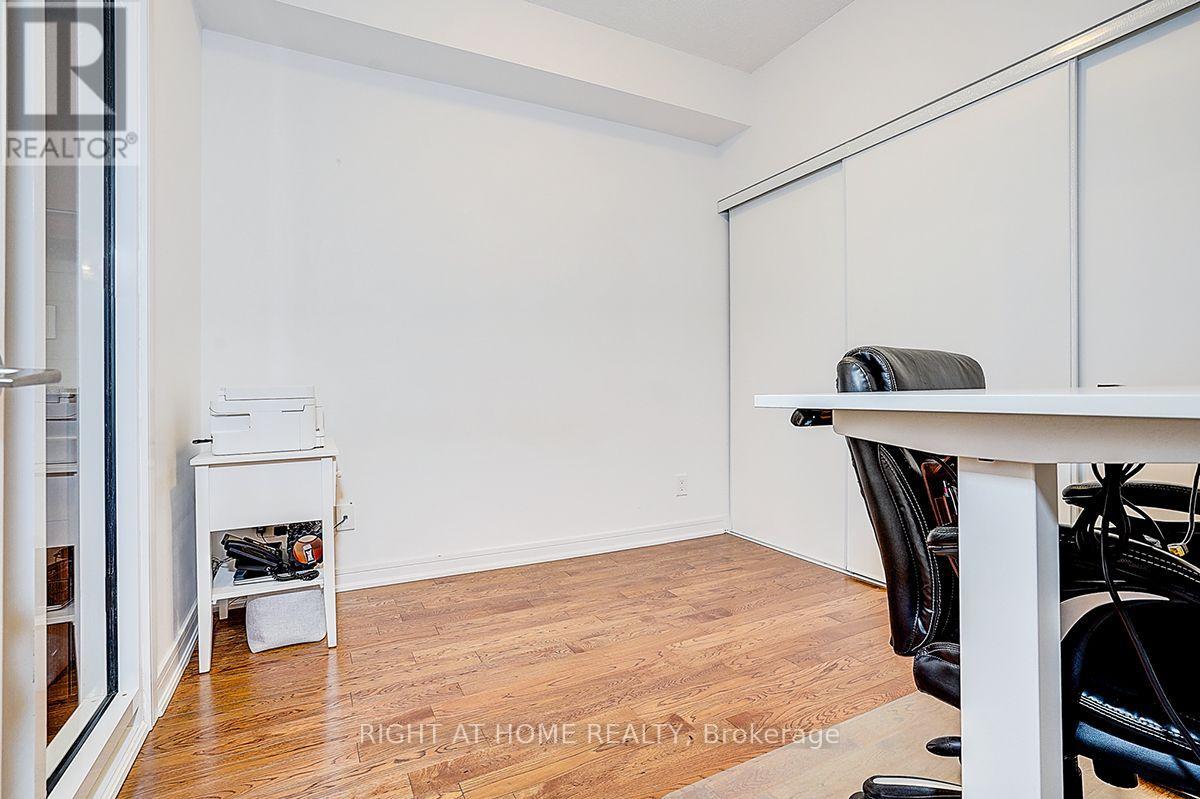 205 - 9201 YONGE STREET, Richmond Hill (Langstaff) — photo 7