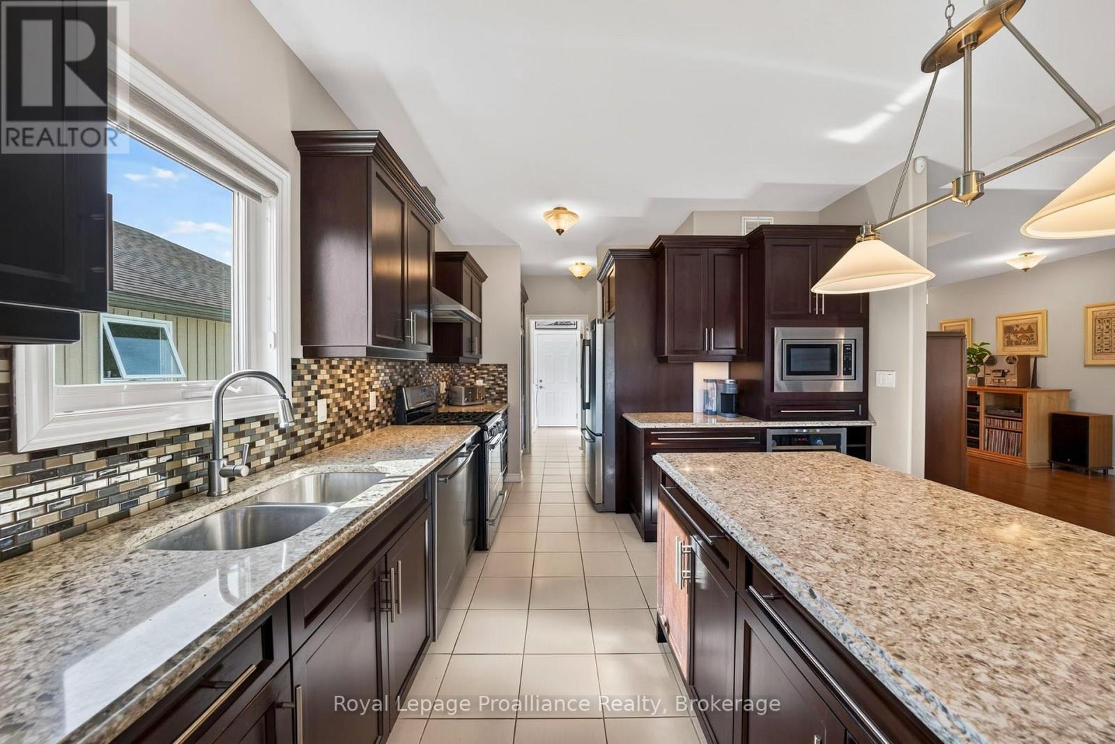 32 MERRILL DRIVE - Image 12