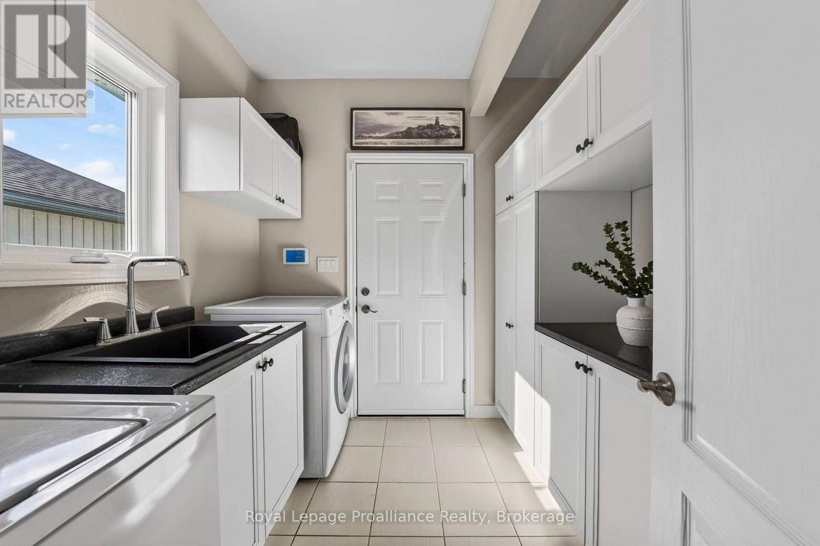 32 MERRILL DRIVE - Image 15