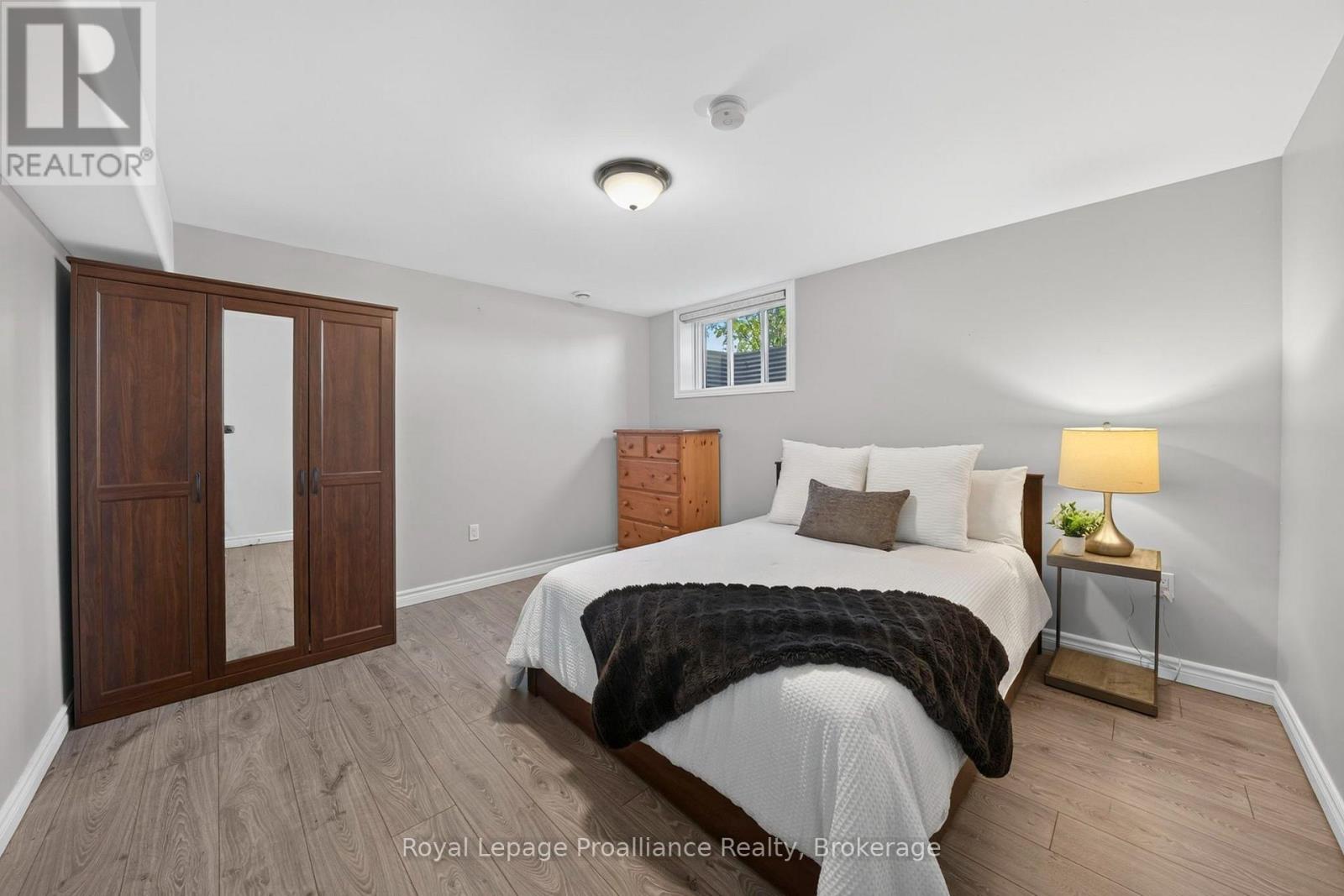 32 MERRILL DRIVE - Image 28