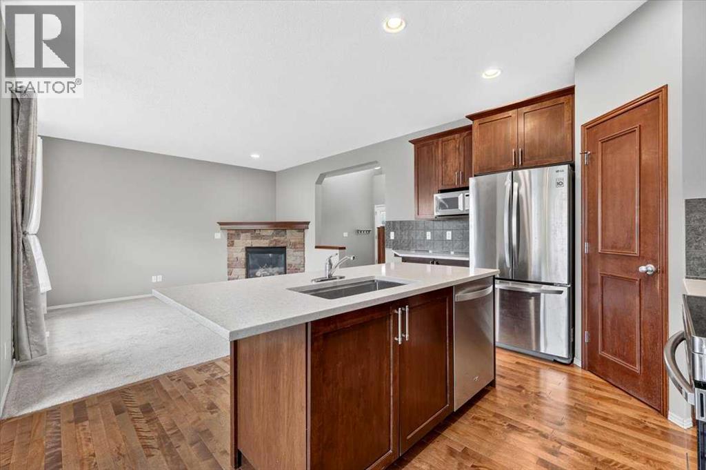 380 Royal Oak Heights NW - 7