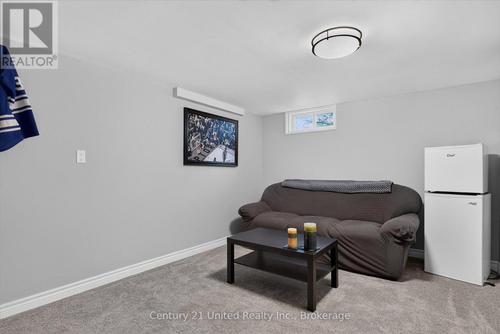 679 HAWLEY STREET - Image 27