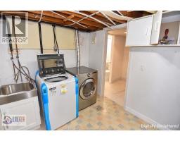 6410 Thornberry Crescent, Windsor, ON N8T2W9 Photo 30