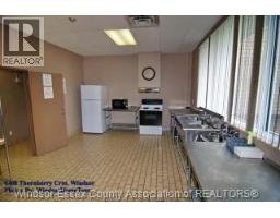 6410 Thornberry Crescent, Windsor, ON N8T2W9 Photo 49