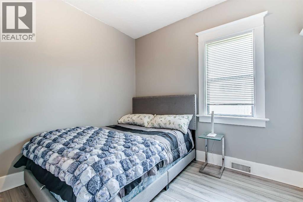 110 8 Street SE - Image 15