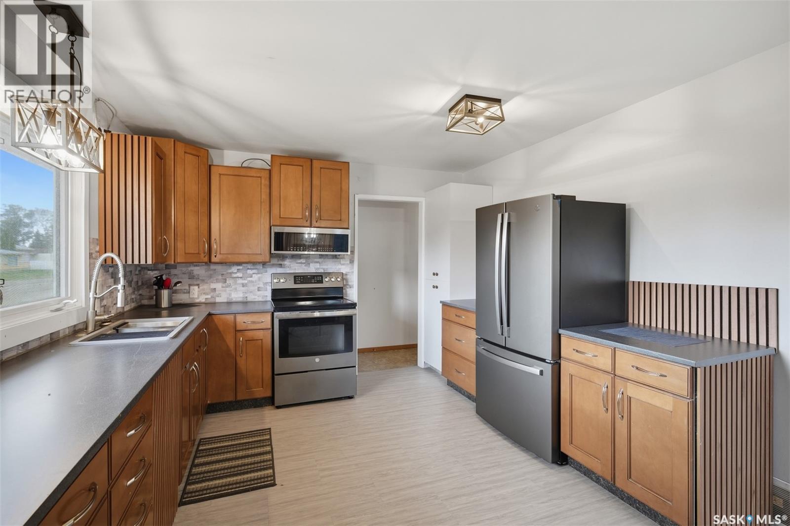202 Princess AVENUE W - Image 10