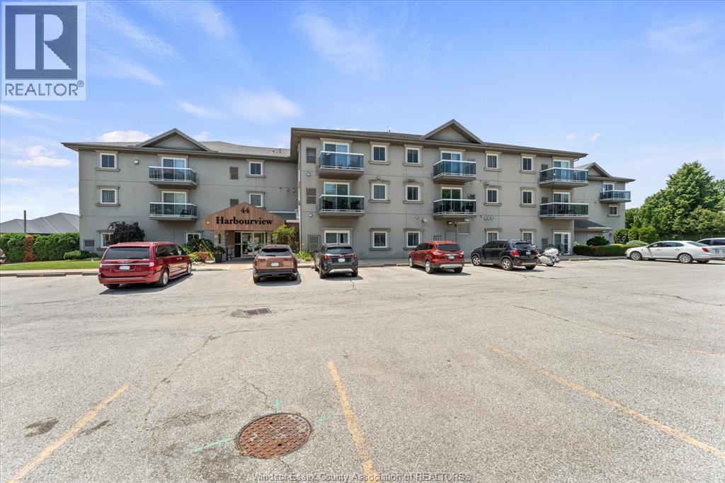 44 ROBSON ROAD Unit# 106, Leamington — photo 1