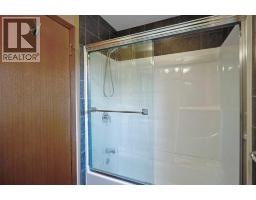 52 Edgeland Road Nw, Calgary, AB T3A2Y4 Photo 24