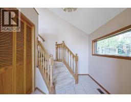 Other - 52 Edgeland Road Nw, Calgary, AB T3A2Y4 Photo 7