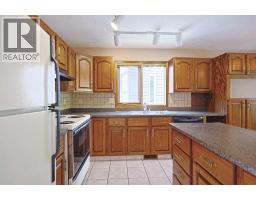 52 Edgeland Road Nw, Calgary, AB T3A2Y4 Photo 15