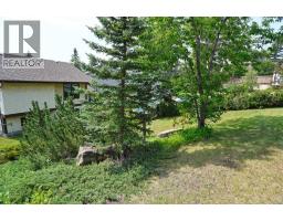 52 Edgeland Road Nw, Calgary, AB T3A2Y4 Photo 36