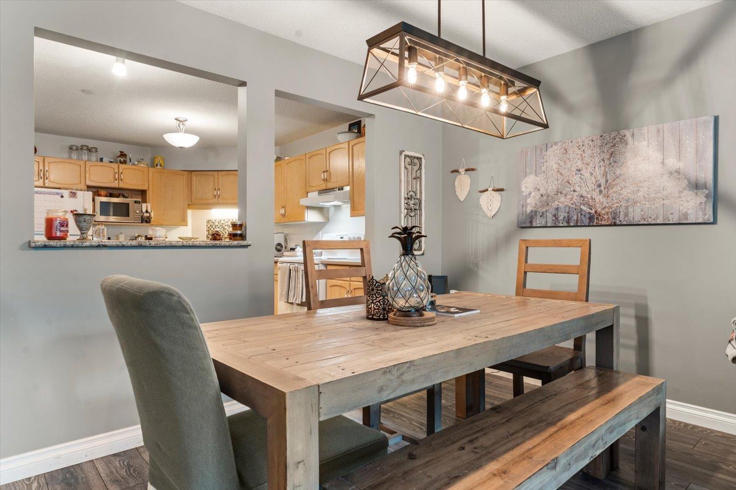 102 33280 E BOURQUIN CRESCENT, Abbotsford