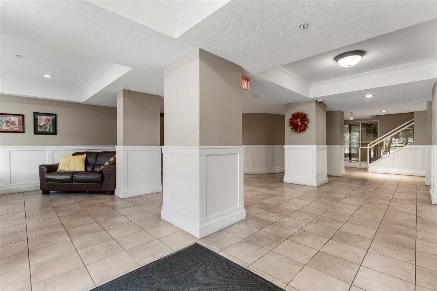 102 33280 E BOURQUIN CRESCENT, Abbotsford