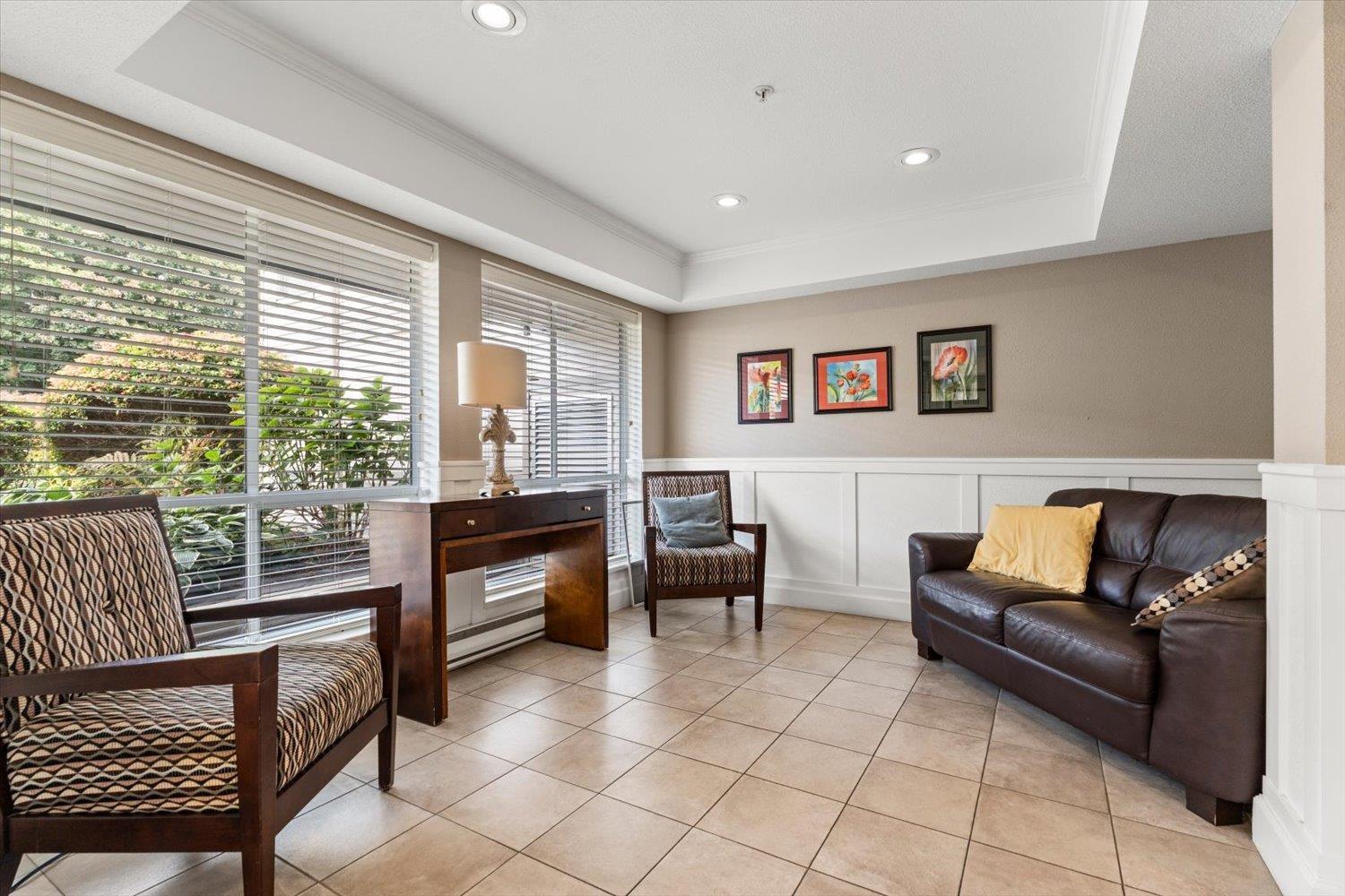 102 33280 E BOURQUIN CRESCENT, Abbotsford