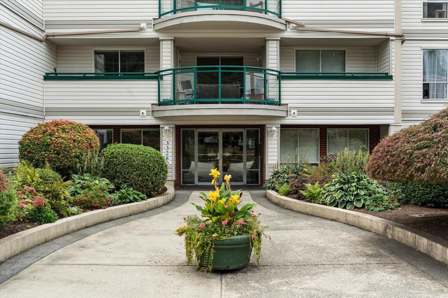 102 33280 E BOURQUIN CRESCENT, Abbotsford