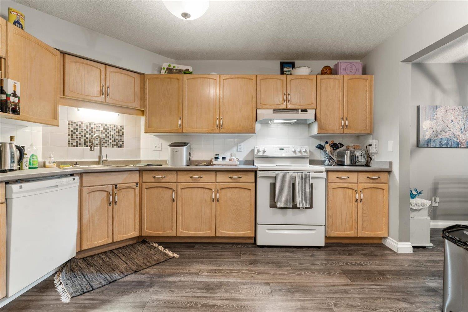 102 33280 E BOURQUIN CRESCENT, Abbotsford