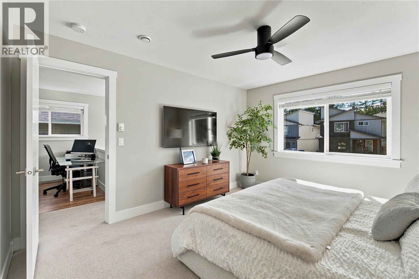 528 Steeves Rd - 32