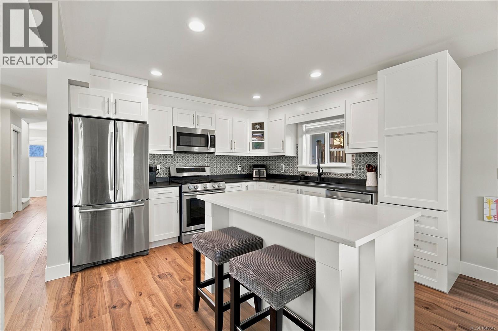528 Steeves Rd - 14