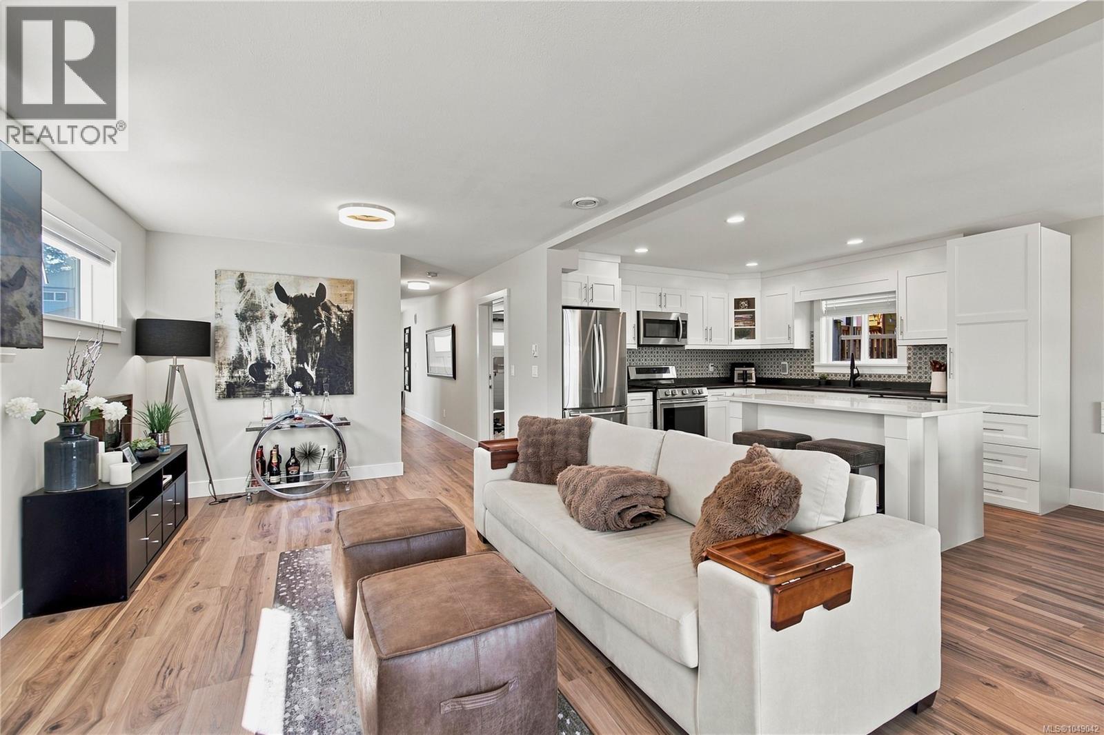 528 Steeves Rd - 12