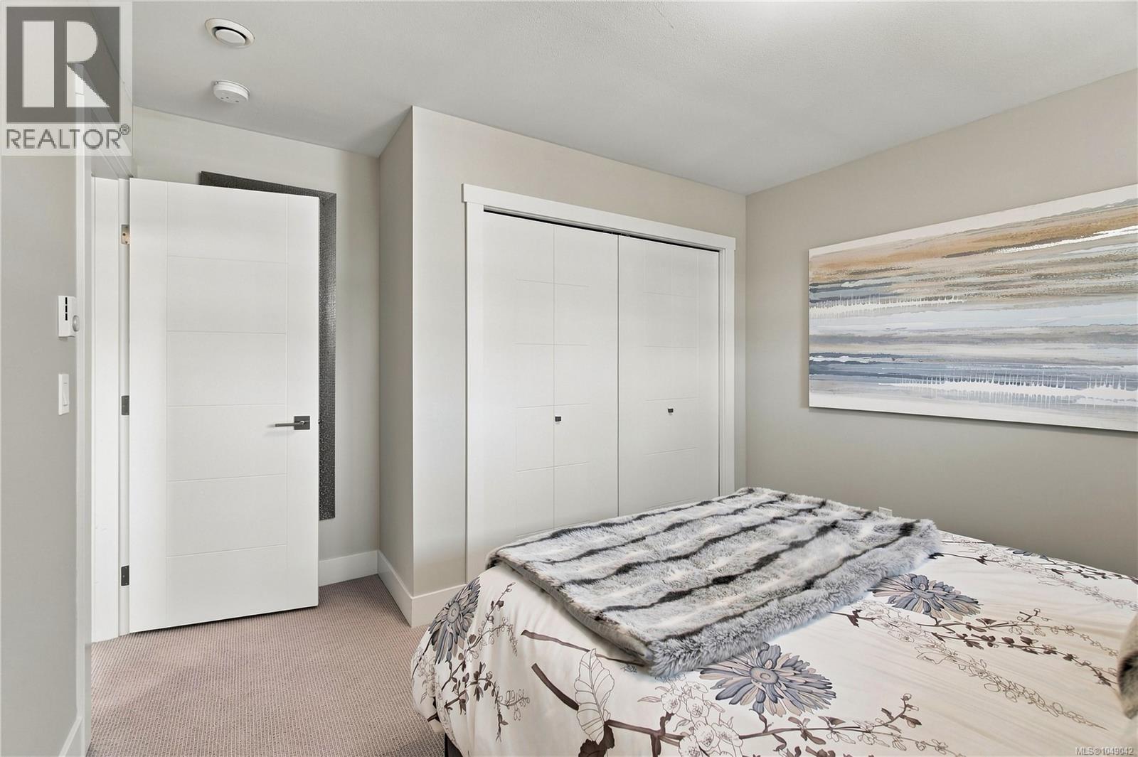 528 Steeves Rd - Image 36