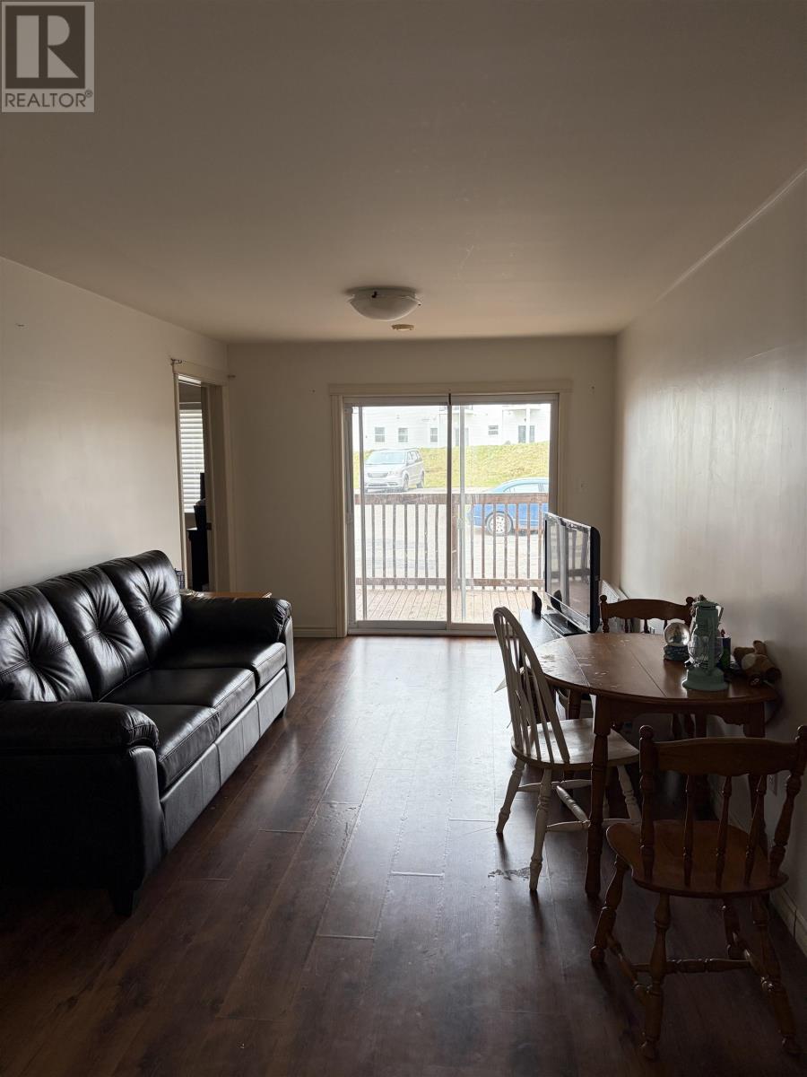 7 2 Elena Court, Charlottetown — photo 3