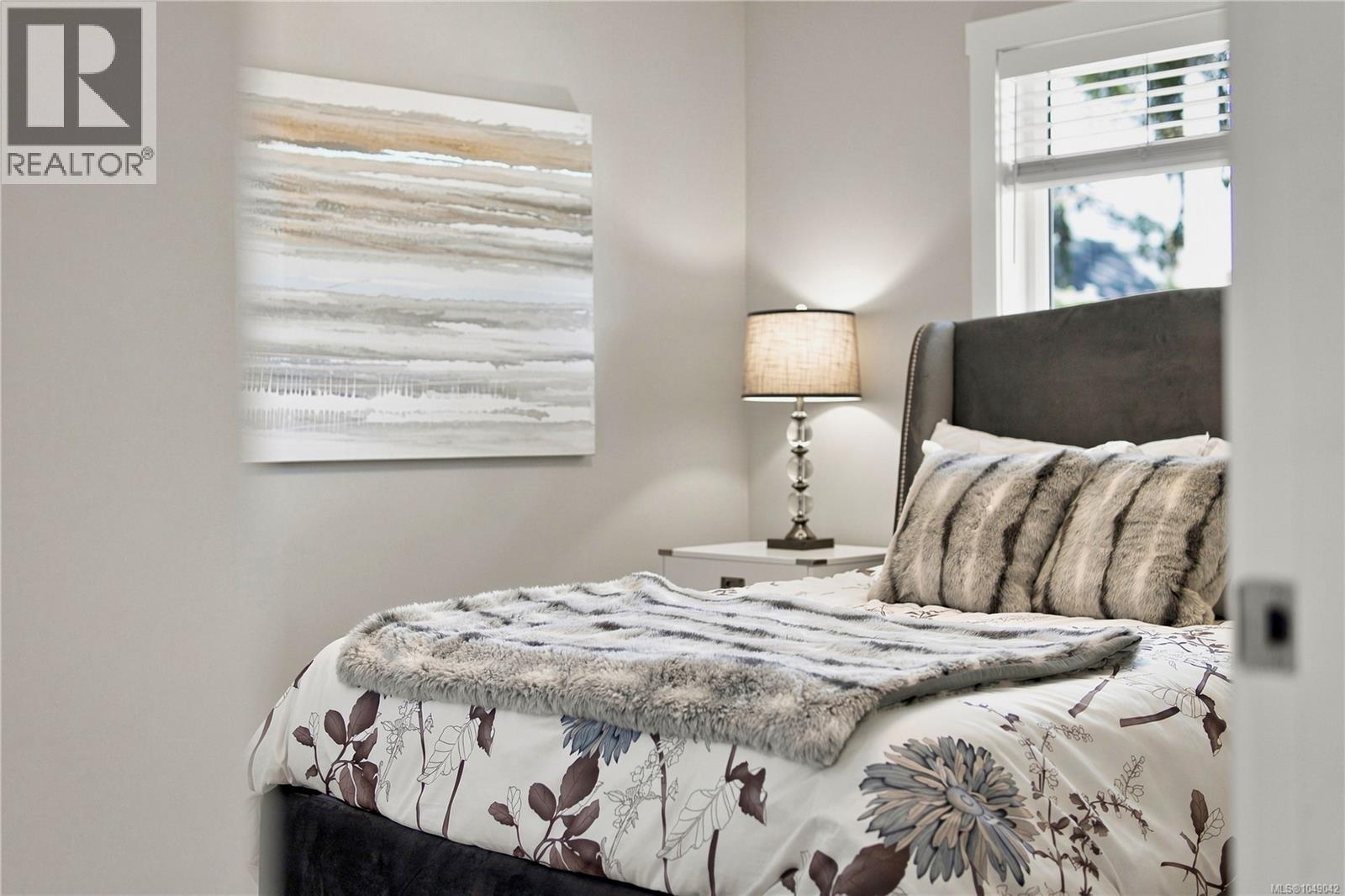 528 Steeves Rd - Image 34