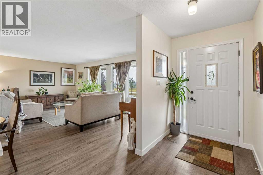 14211 Parkland Boulevard SE, Parkland, Calgary photo 4