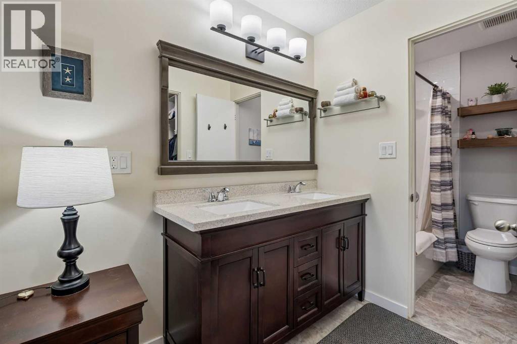 14211 Parkland Boulevard SE - 17