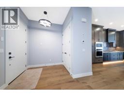 1415 27 Street SW - photo 2