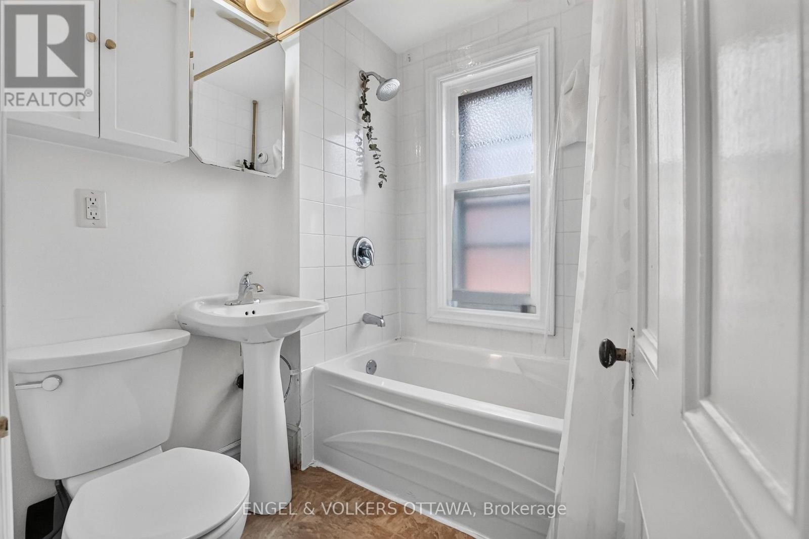 128 SECOND AVENUE - 40