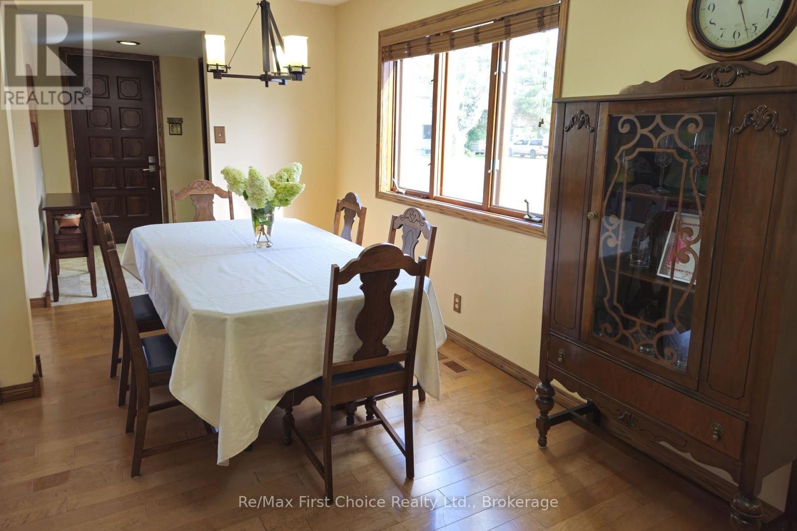 2824 MOODIE STREET E - Image 9