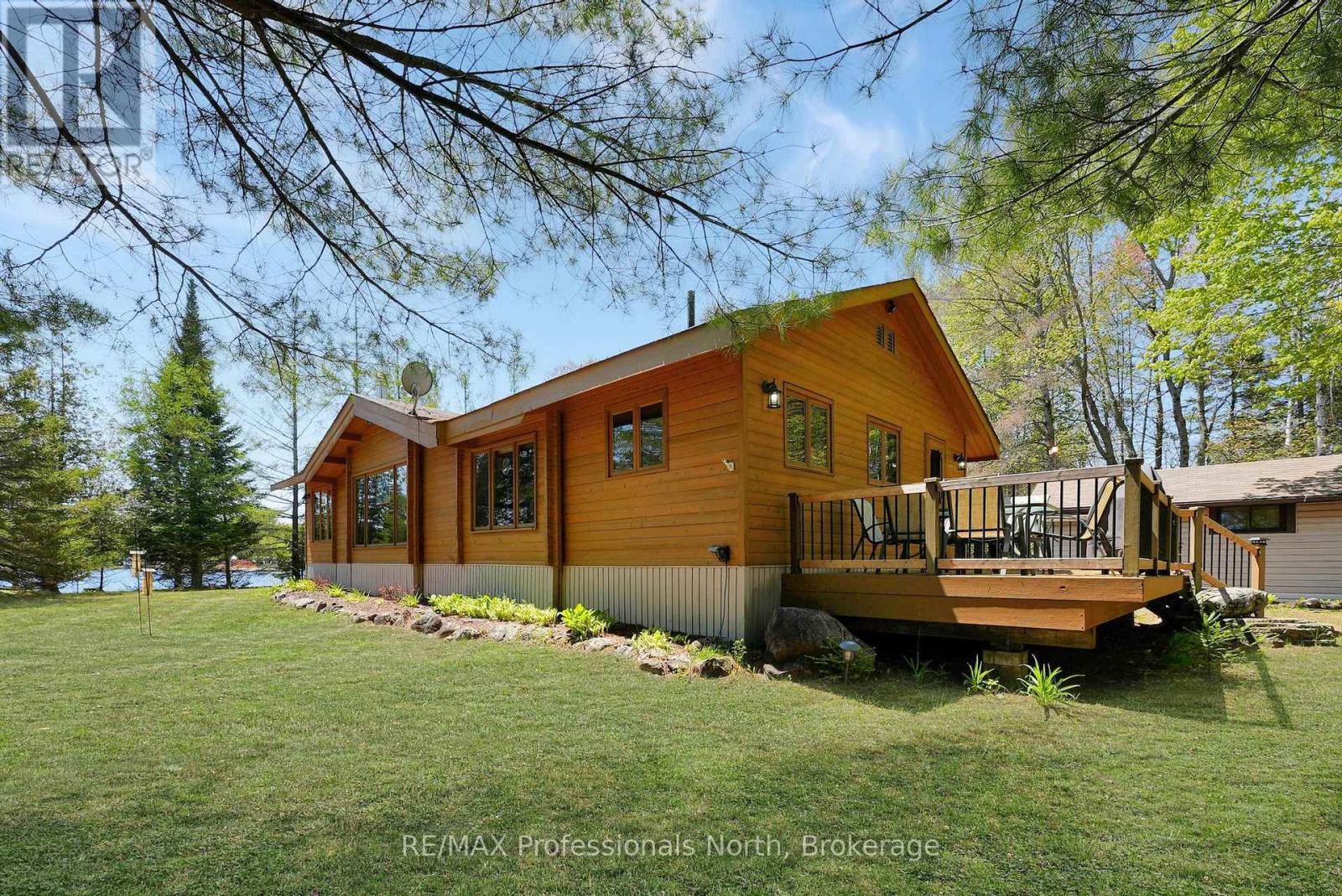 1366 HOSPITALITY ROAD, Minden Hills (Snowdon) — photo 2