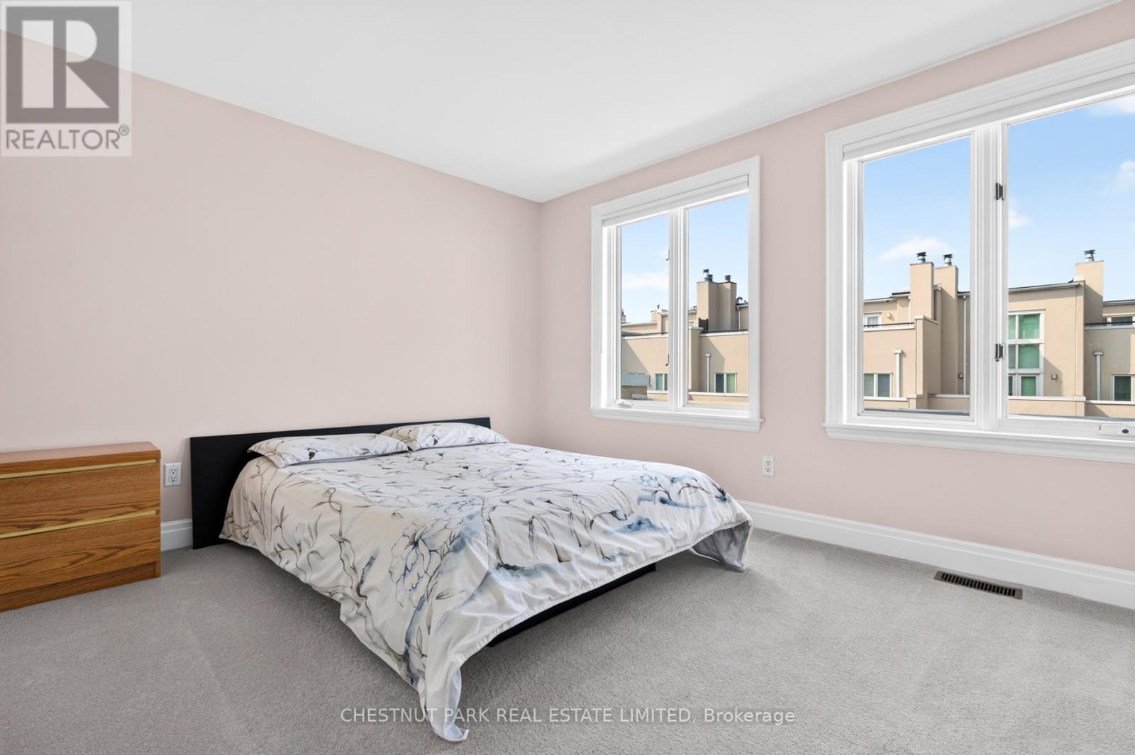 248 SPADINA ROAD - 29